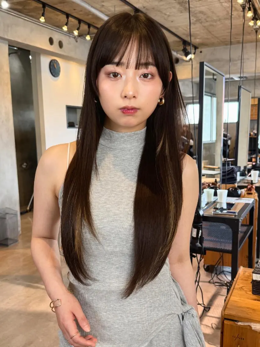 セミロング レイヤーカット カット ヘアカラー トリートメント ヘッドスパ &グループ代表取締役 KOHEIのヘアスタイル