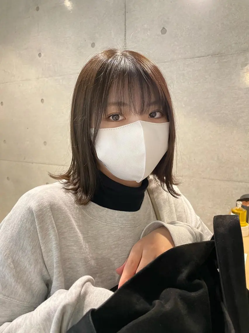 ミディアム カラー ベージュカラー 透明感カラー イルミナカラー オリーブベージュ 【表参道】Ruri デジタルパーマのヘアスタイル