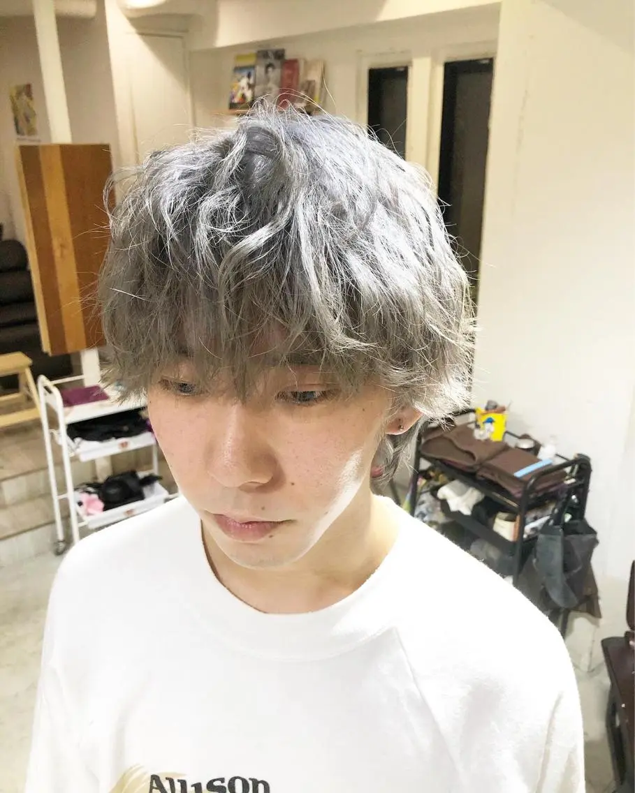 カラー ヘアアレンジ メンズ ヘアカラー トリートメント ヘアセット メンズ特化✂️栗原 侑也のヘアスタイル