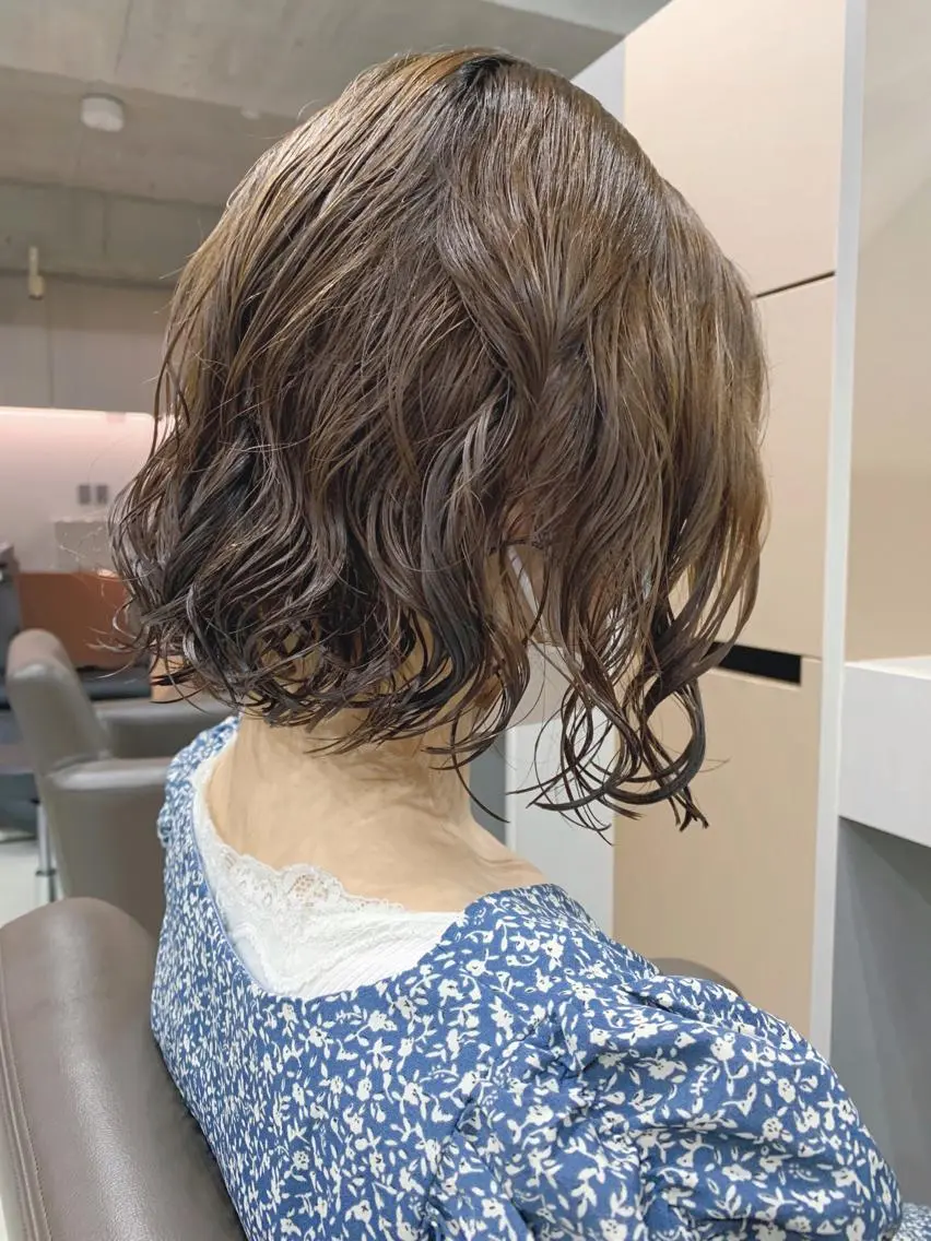 ミディアム パーマ ボブパーマコテ巻き風 パーマNo1深江秀平のヘアスタイル