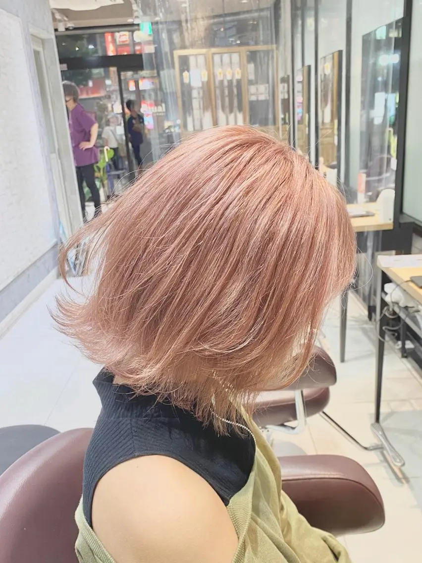 ショート カラー ✨髪質改善専門店✨ QOLU✨のヘアスタイル