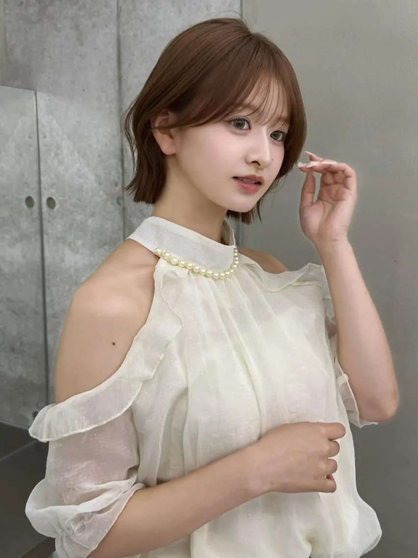 ショート ハッシュカット 韓国風ヘア レイヤーカット 縮毛矯正 カット ヘアカラー トリートメント GLROW IVY 大宮のヘアスタイル