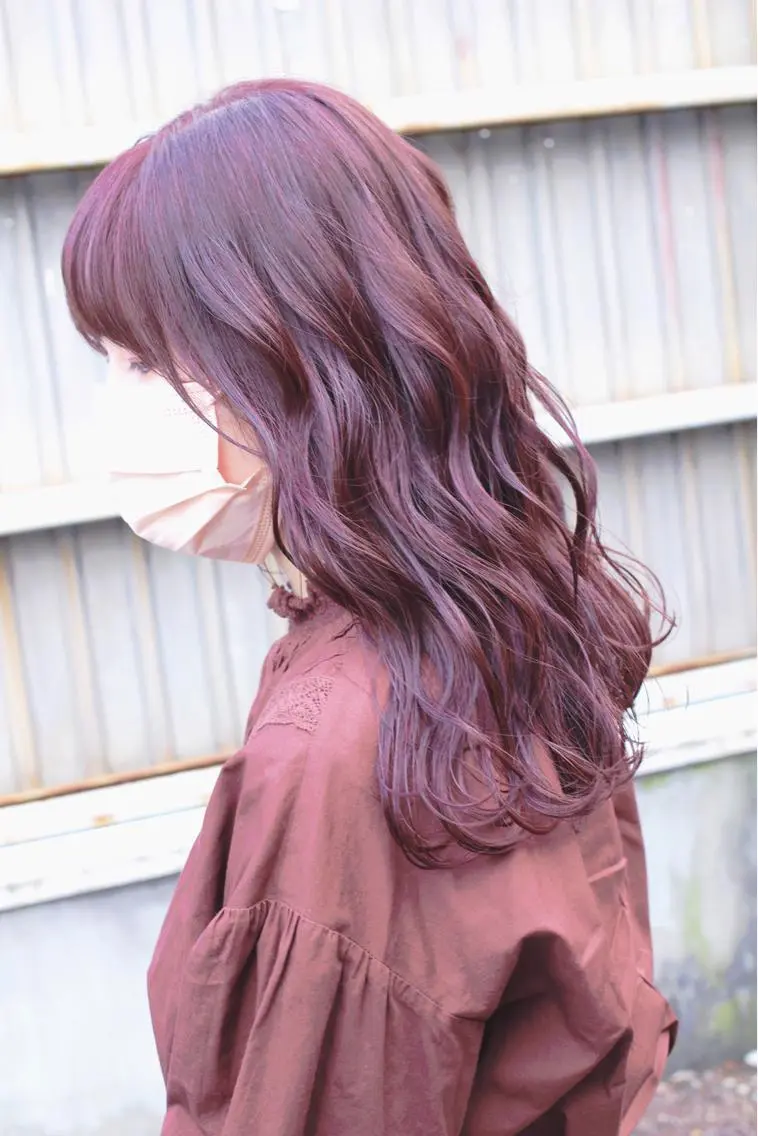 ロング カラー ブラウンカラー ピンクカラー ピンクブラウン パープルカラー カット ヘアカラー 土居 正季のヘアスタイル