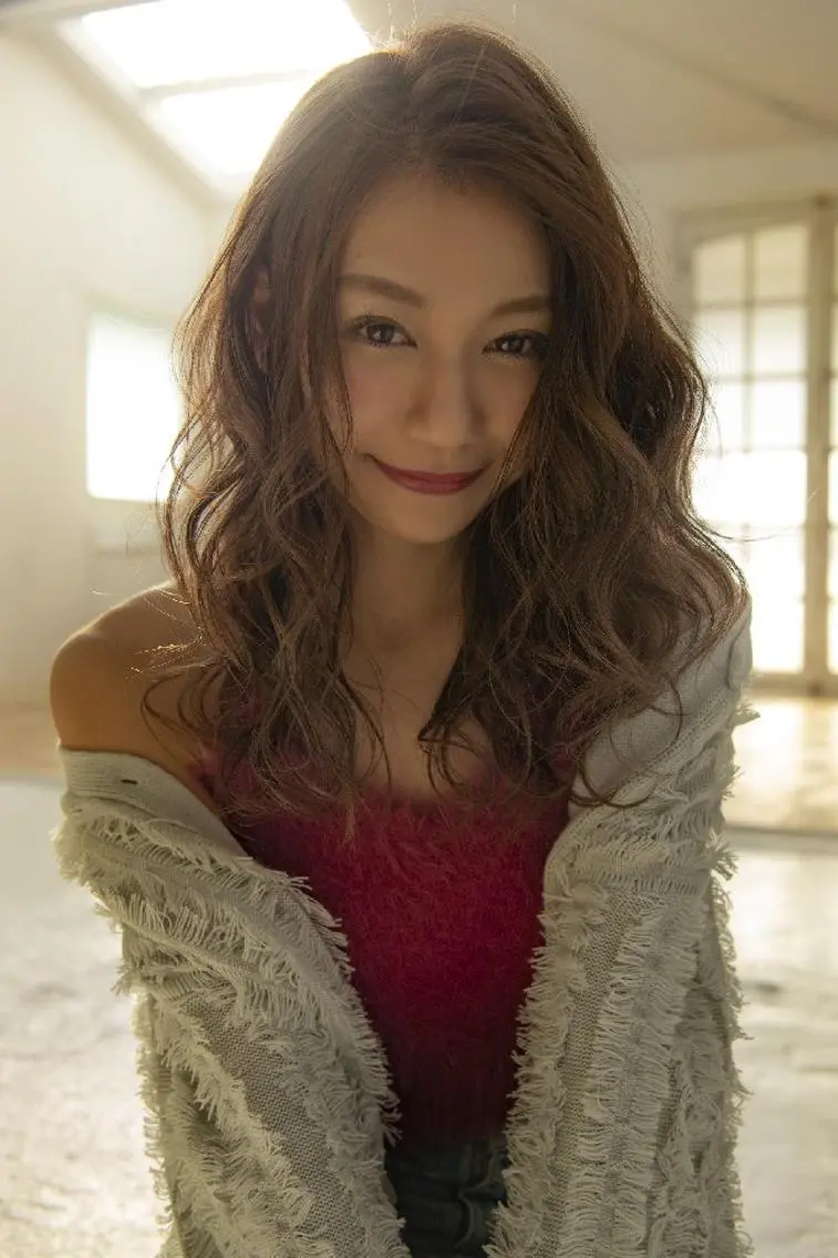 セミロング belta 姫路山吹 カラーモデル募集のヘアスタイル
