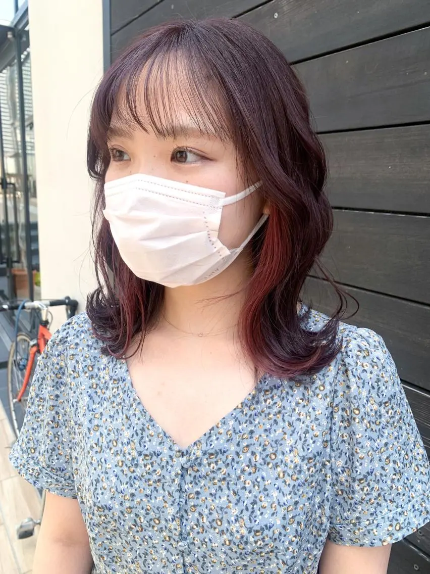 ミディアム カラー ヘアアレンジ ブリーチ ヘアカラー トリートメント yuka .のヘアスタイル