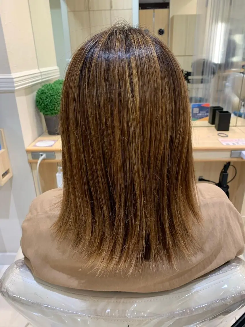 ミディアム カラー 🍓おかだ ゆい🍓のヘアスタイル