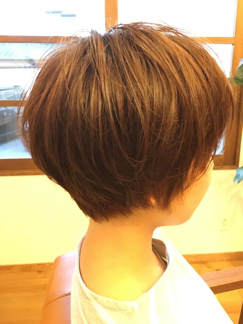 ショート ショートボブ ボブ ショートヘア 小顔カット 井上 真利のヘアスタイル