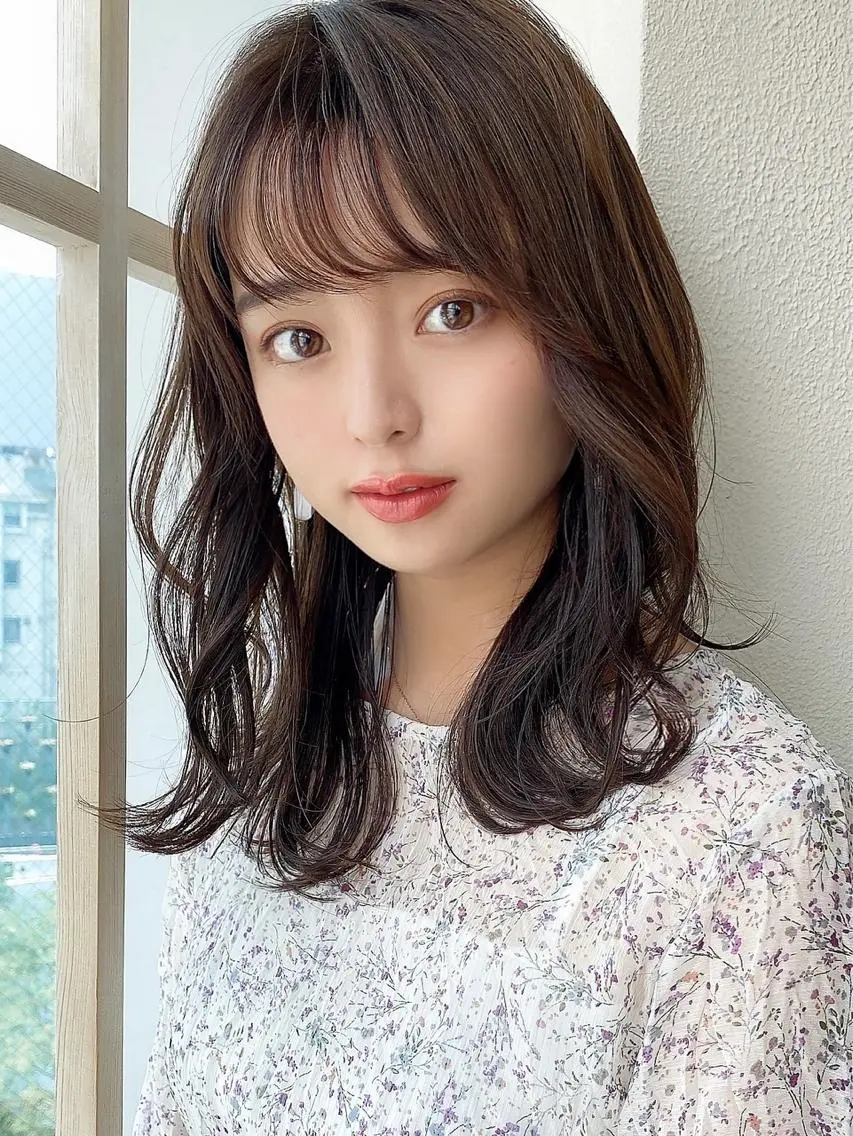 ミディアム 艶感透明感カラー 🫧たけ🫧のヘアスタイル