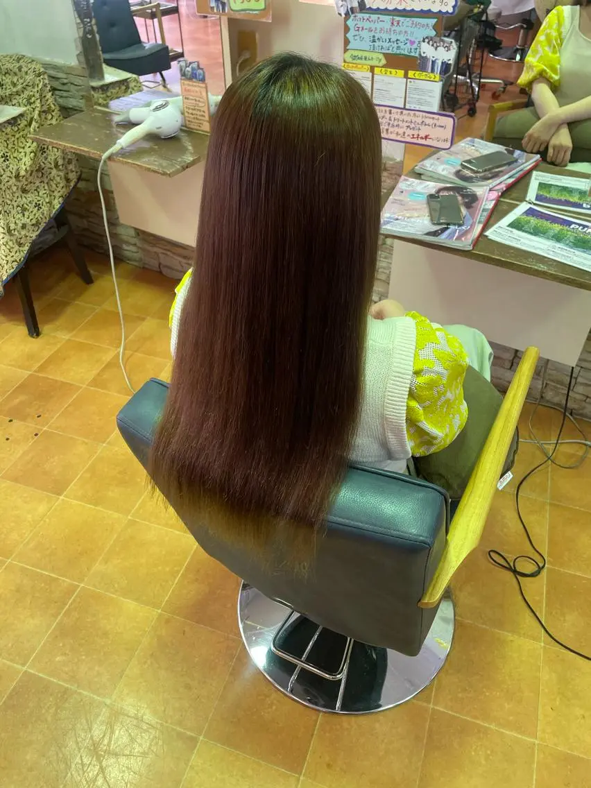 ロング パーマ 縮毛矯正 山口 彩海のヘアスタイル