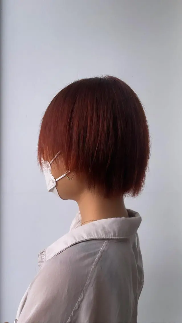 カラー 岡多 麗奈のヘアスタイル