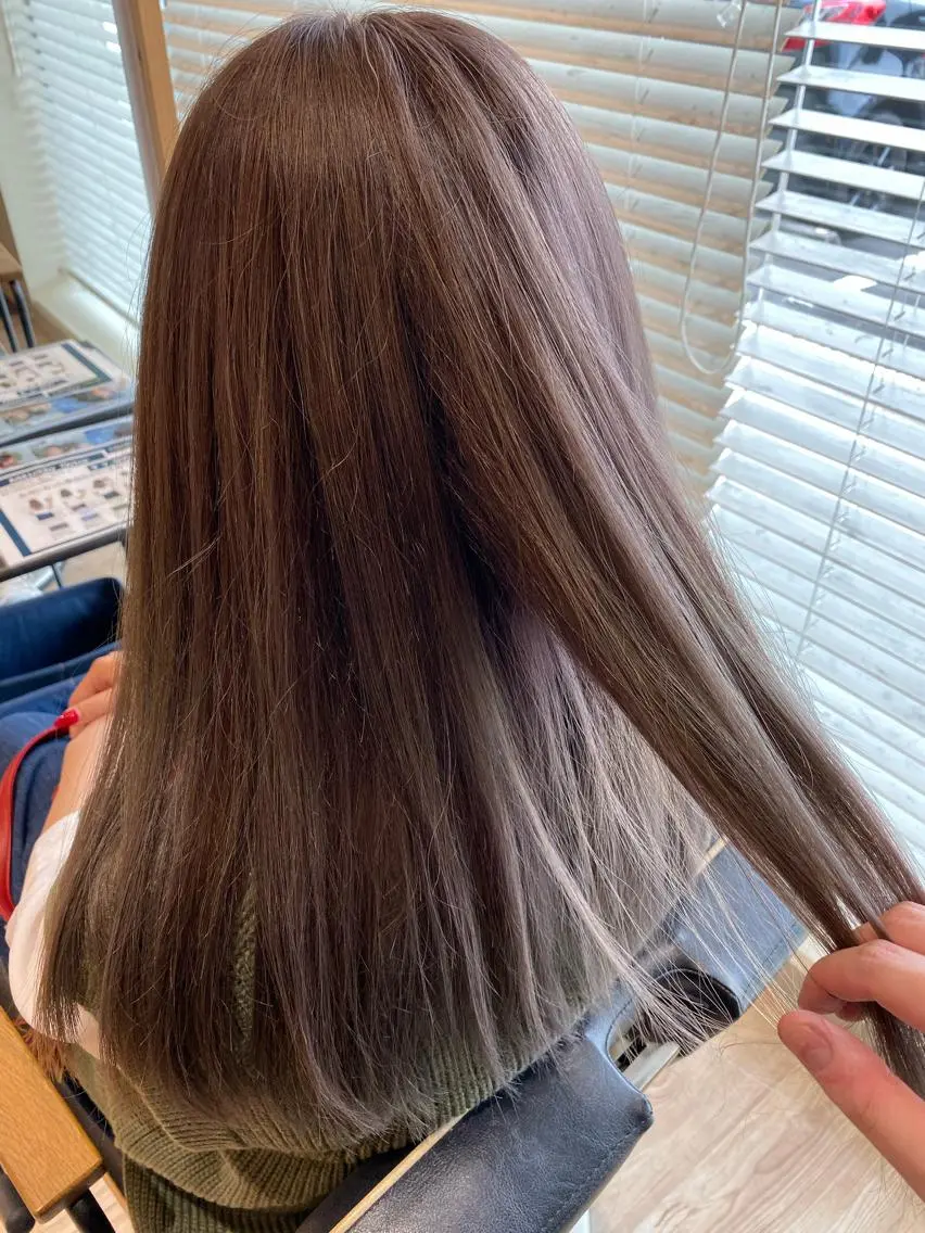 カラー ヘアカラー 早川 真幸のヘアスタイル