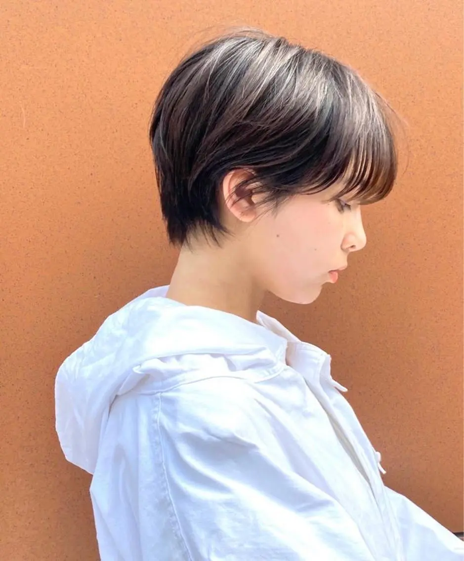 ショート カラー 吉田一輝 外国人パーマのヘアスタイル