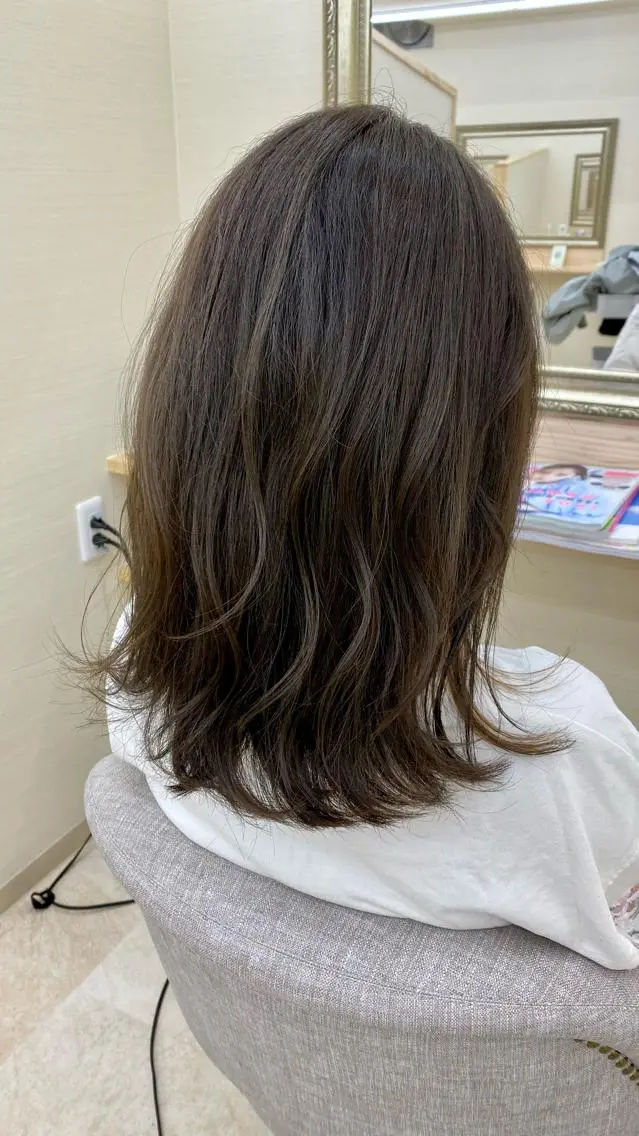 カラー INCE HAIR 竹牟礼翔のヘアスタイル