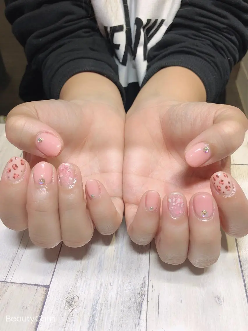 ネイル ✨アン ミユ✨のネイルデザイン