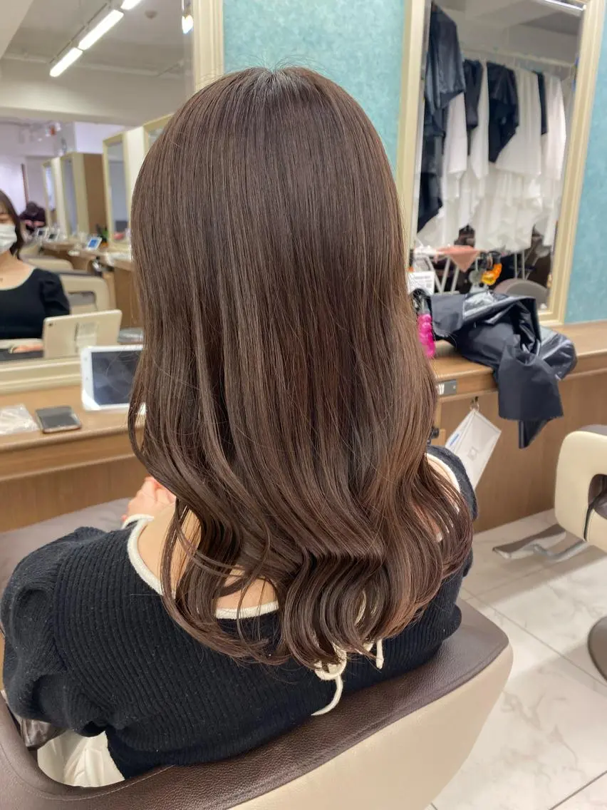 セミロング カラー ベージュカラー ココアベージュ ヘアカラー トリートメント 長妻莉央/縮毛矯正 髪質改善カラーのヘアスタイル