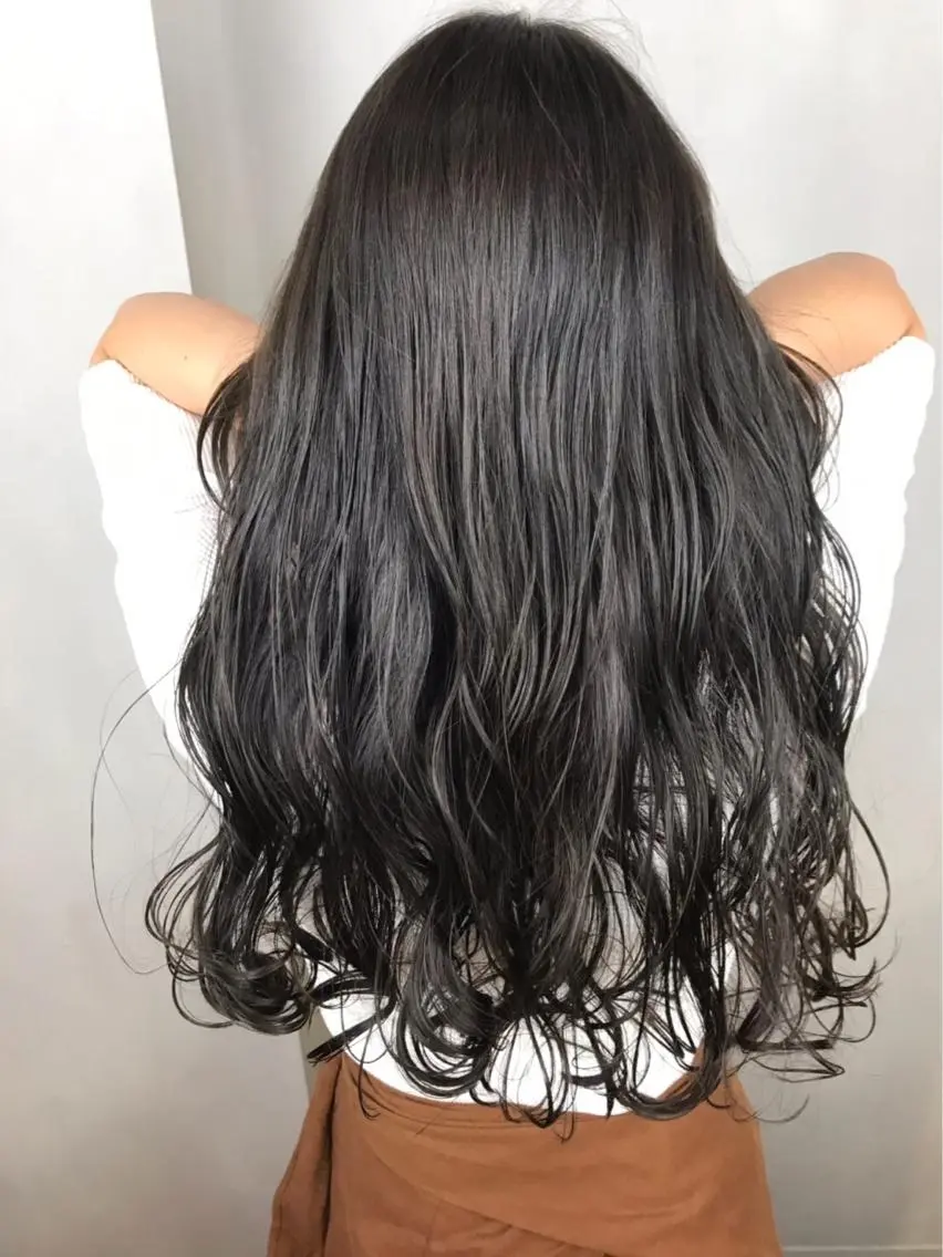 ロング カラー カット ヘアカラー トリートメント BROCANTE立川 karasawa.nのヘアスタイル