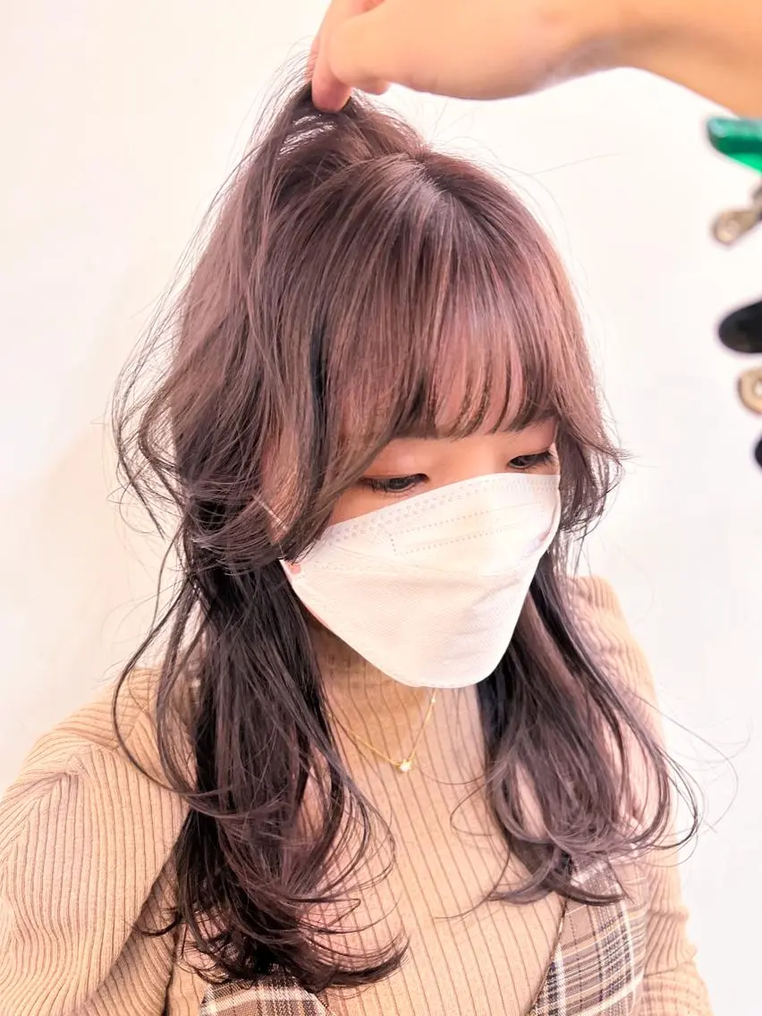セミロング カラー ベージュカラー ラベンダーカラー ラベンダーベージュ 顔まわりレイヤー レイヤーカット カット ヘアカラー アンニュイレイヤー/ 火ノ見🪡のヘアスタイル