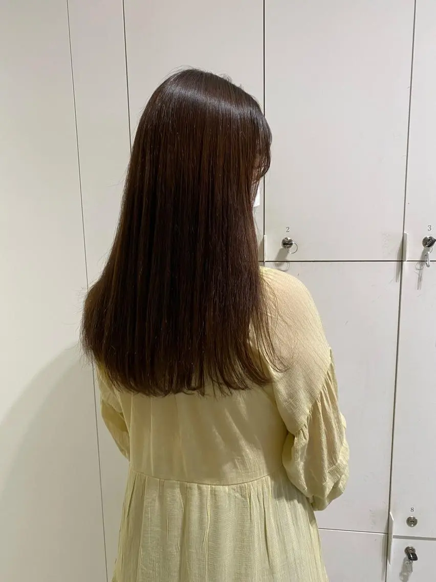 ロング トリートメント 酸熱トリートメント 透明感カラー🫧 nanohaのヘアスタイル