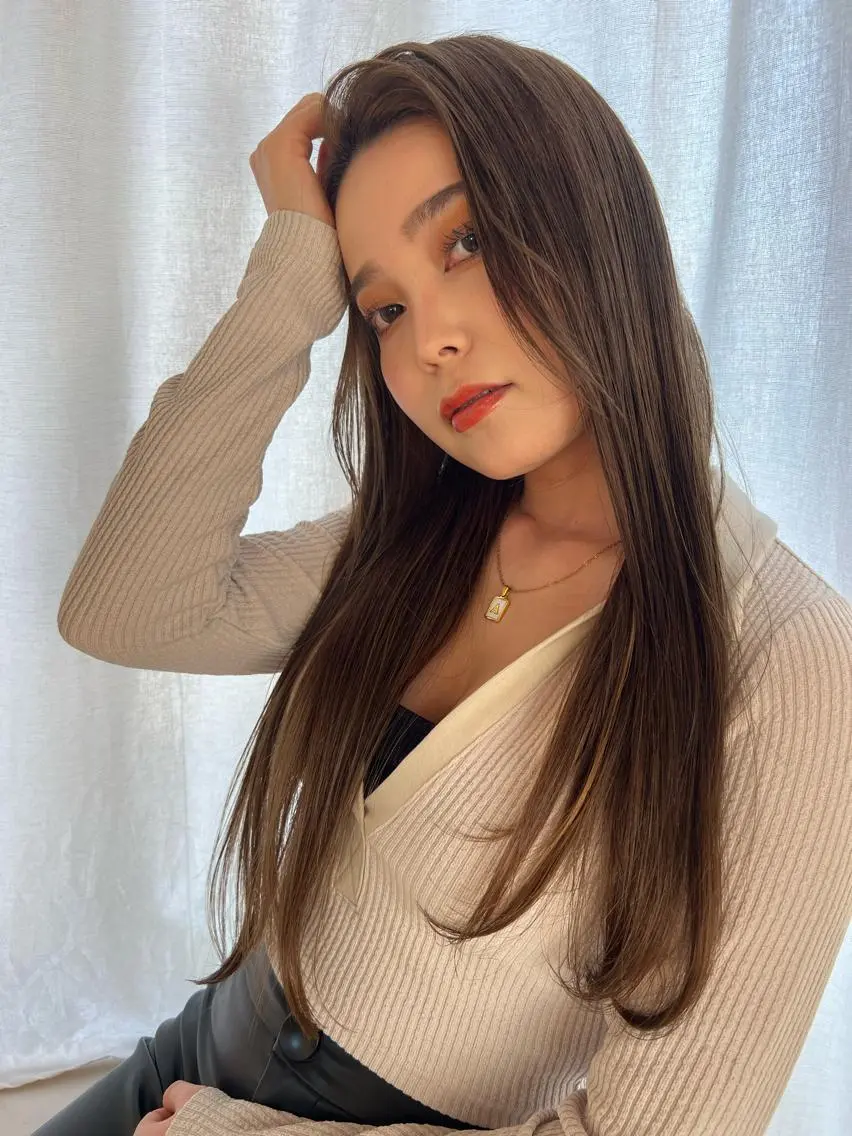 ロング ココルアナ 豊中美容室のヘアスタイル