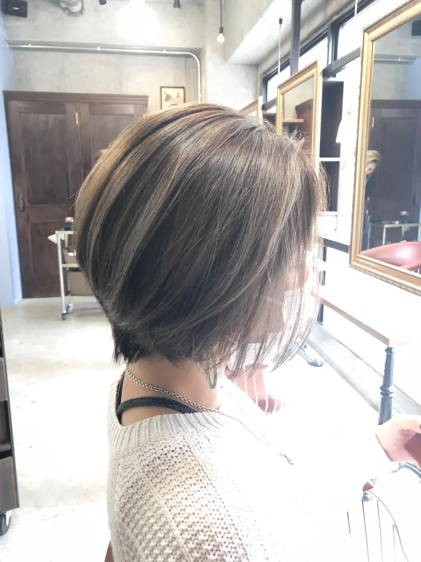 ミディアム ハイライト オーナースタイリスト 佐藤のヘアスタイル