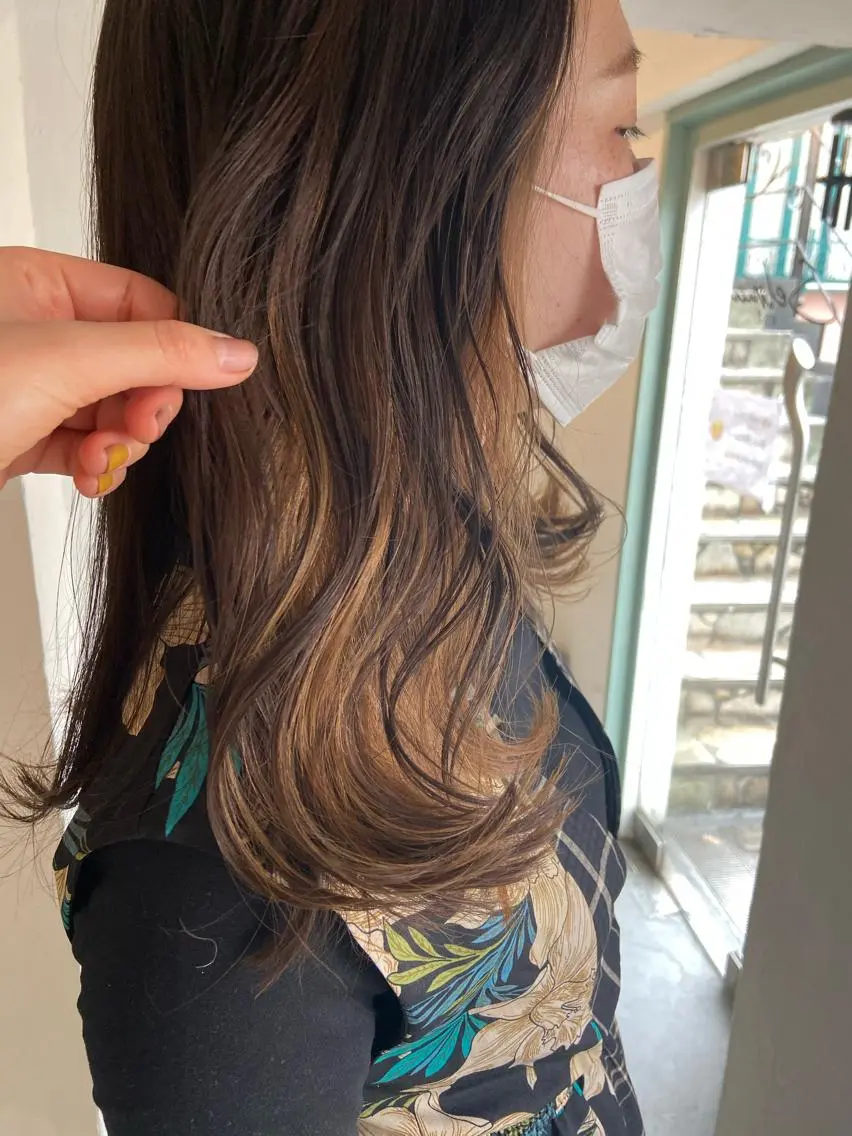 ロング カラー ヘアアレンジ 眼精疲労・首肩こり 専門スパのエステ・リラクイメージ