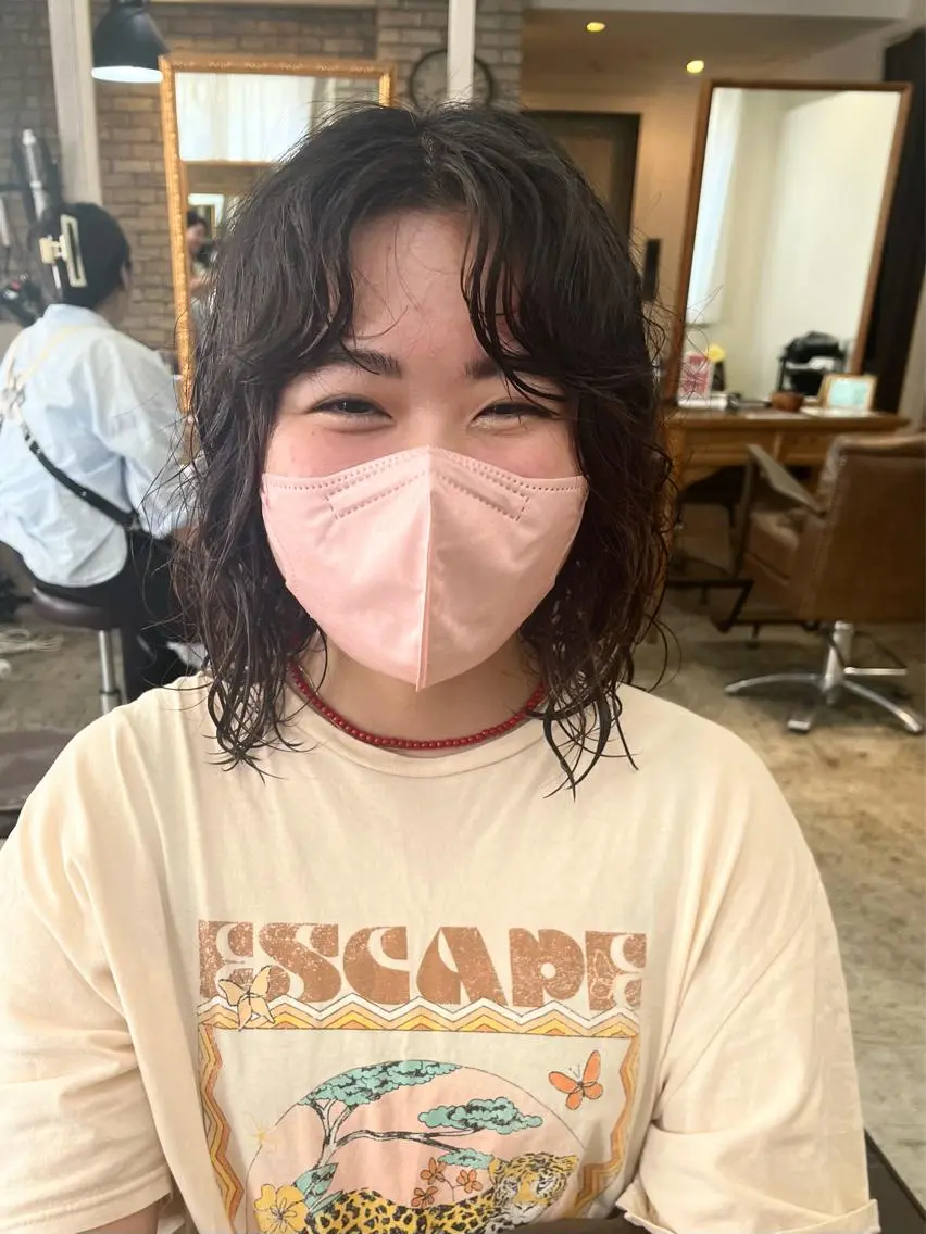 ミディアム カット パーマ ショートスタイル /tomo.のヘアスタイル
