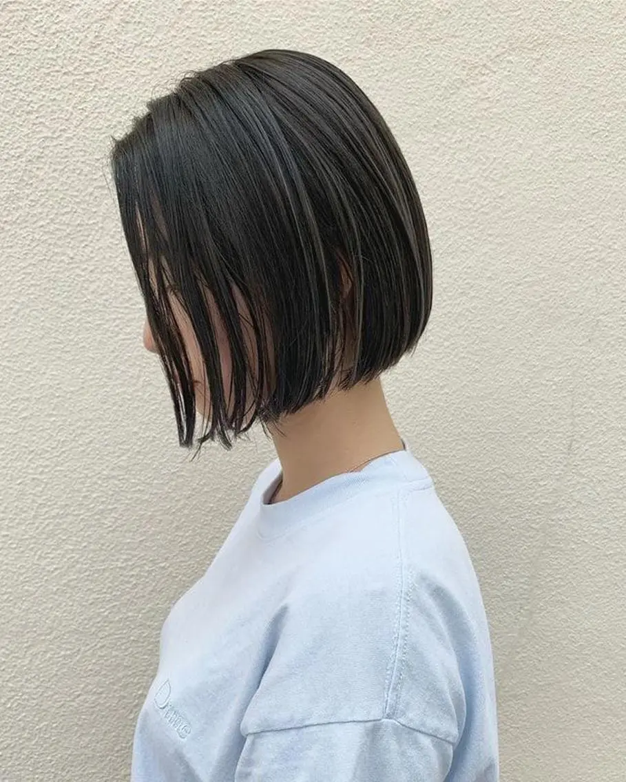 ショート 切りっぱなしボブ ボブ 髪質改善/縮毛矯正/ 透明感カラーYUMAのヘアスタイル