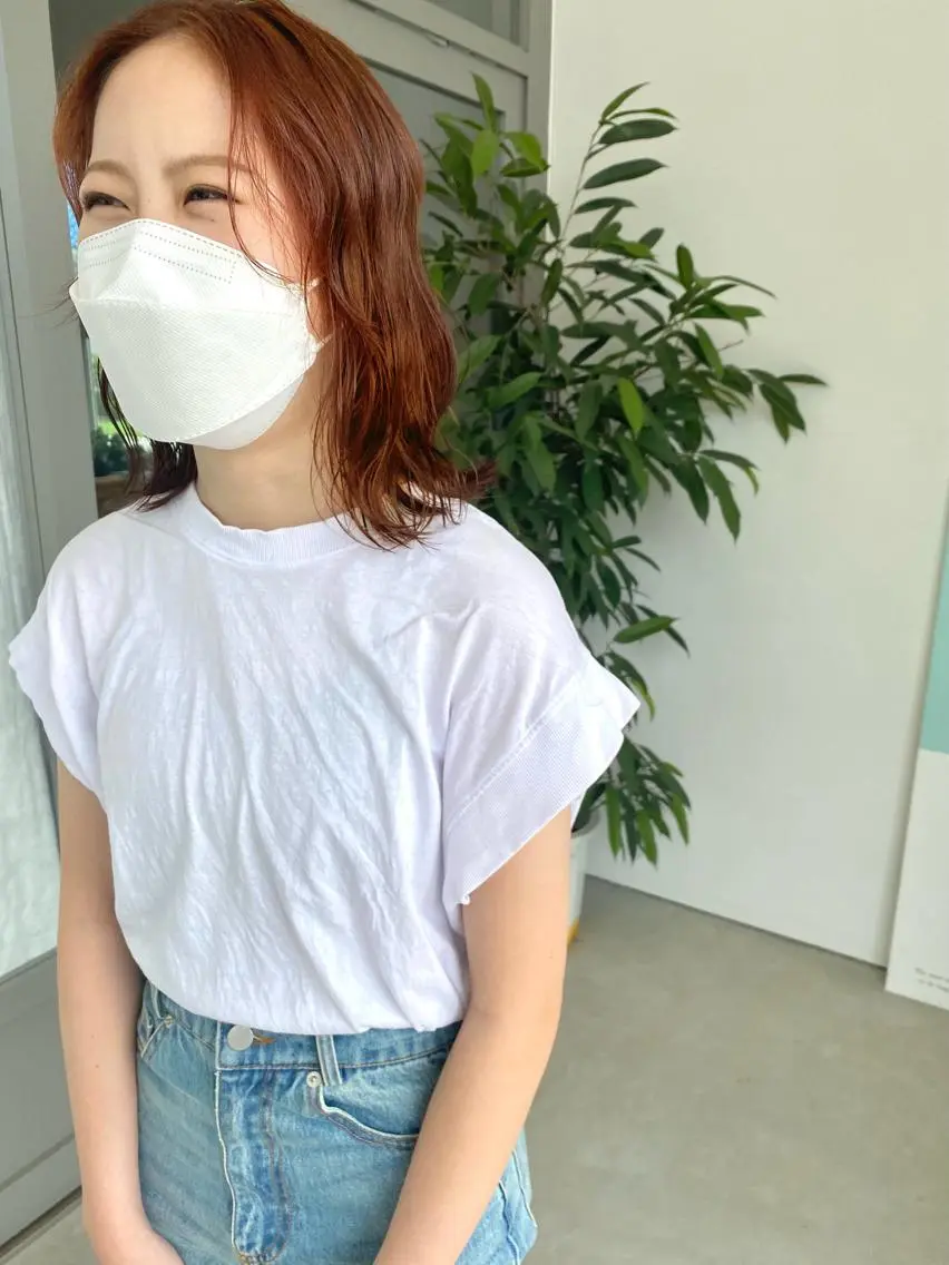 ミディアム カラー オレンジ 塚原 安優のヘアスタイル