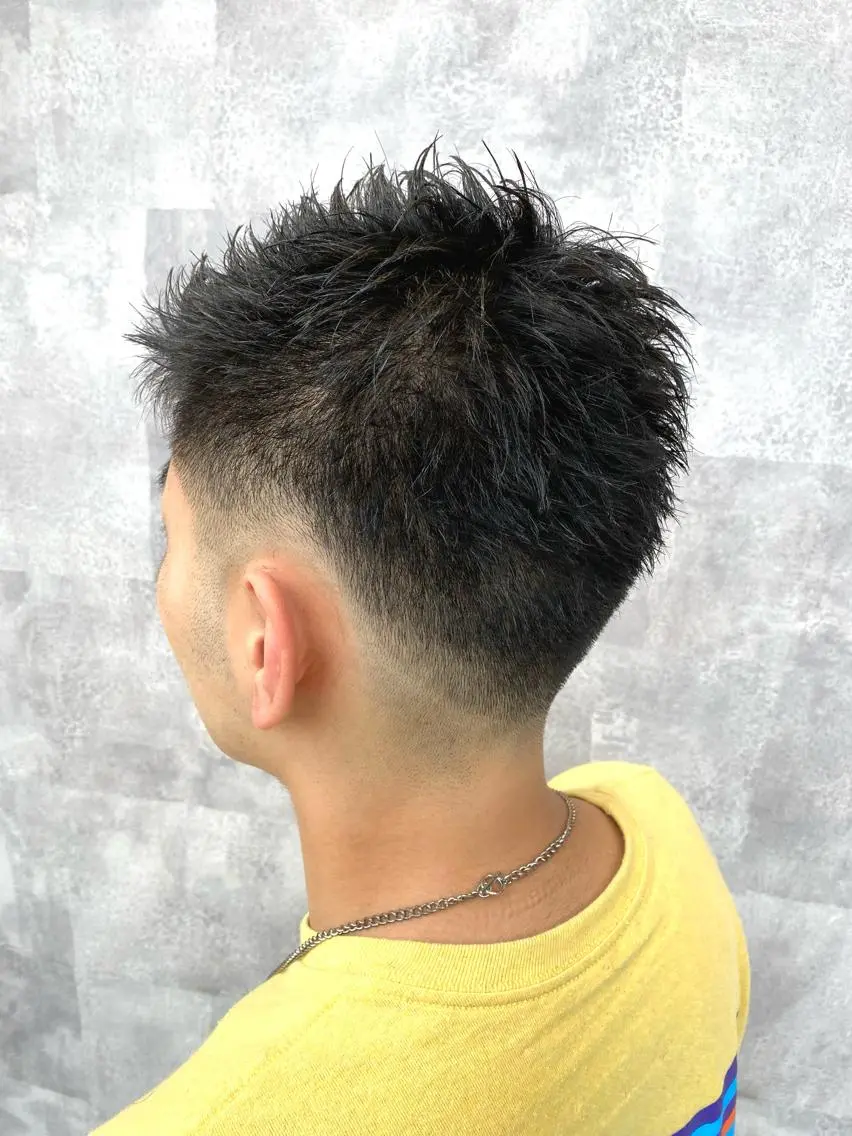 ショート メンズ カット 【𝐀𝐬𝐡大森】 石崎竜祐のヘアスタイル