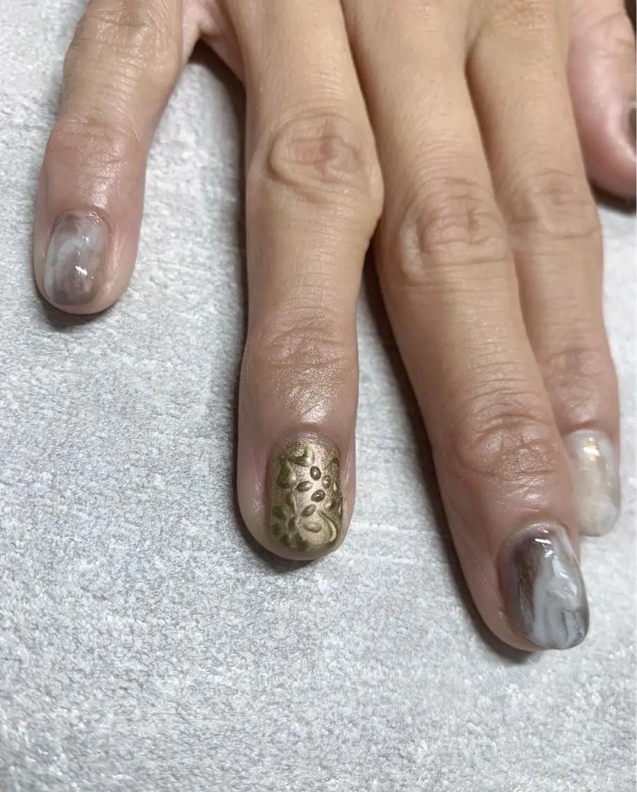 ネイル 毛穴改善/脱毛 ネイル 川上久仁子のエステ・リラクイメージ
