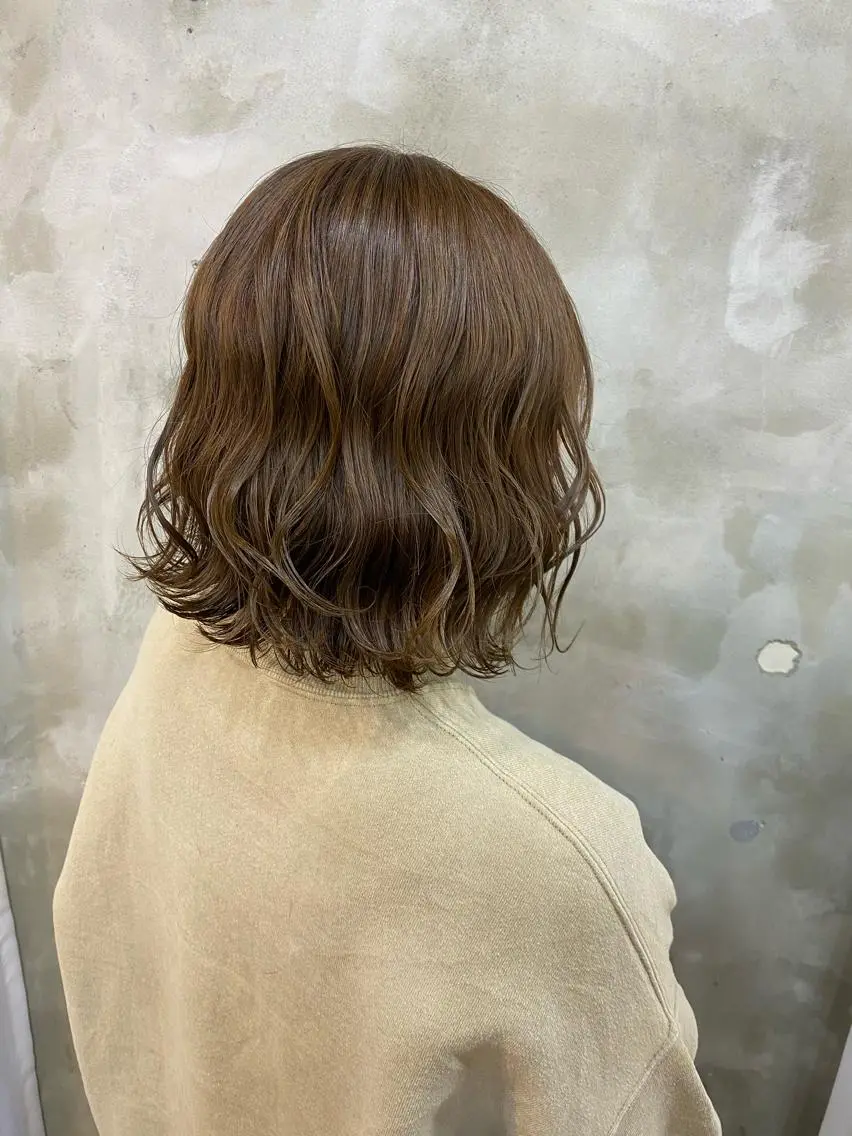 ミディアム 切りっぱなしボブ ボブ 志賀 あずみのヘアスタイル