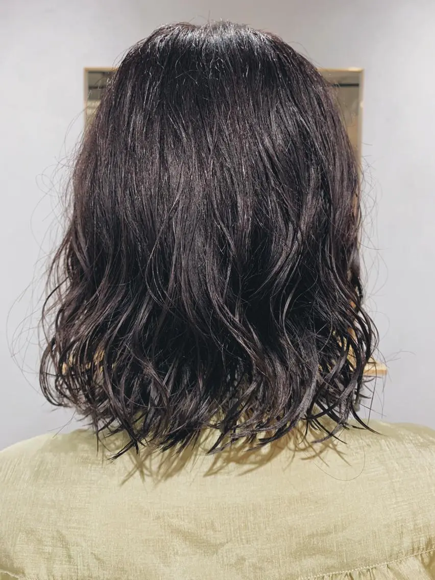 ミディアム カラー パーマ ボブパーマコテ巻き風 パーマNo1深江秀平のヘアスタイル