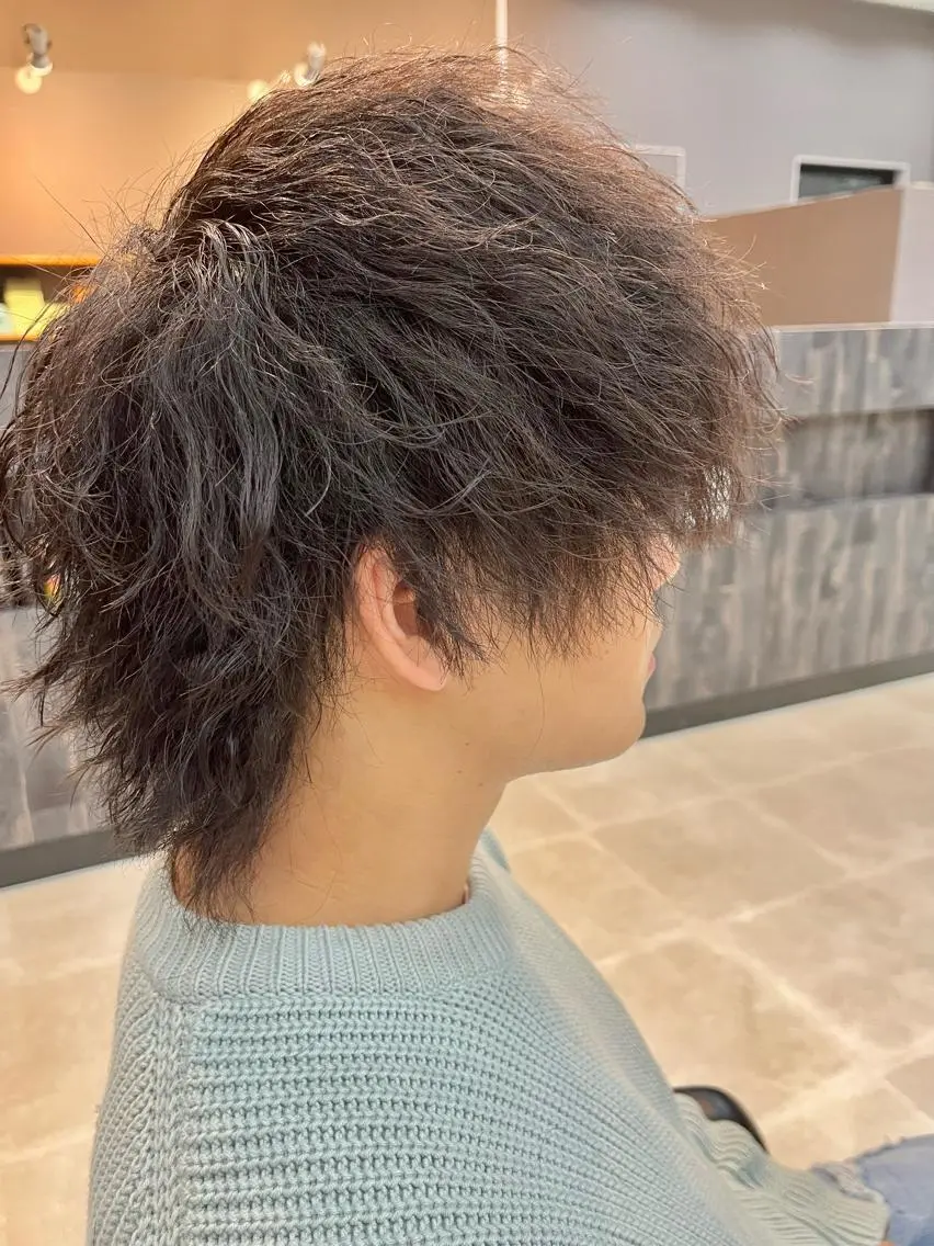 ミディアム パーマ ウルフカット カット パーマ メンズ特化✨パーマス タイル大得意安田海斗のヘアスタイル