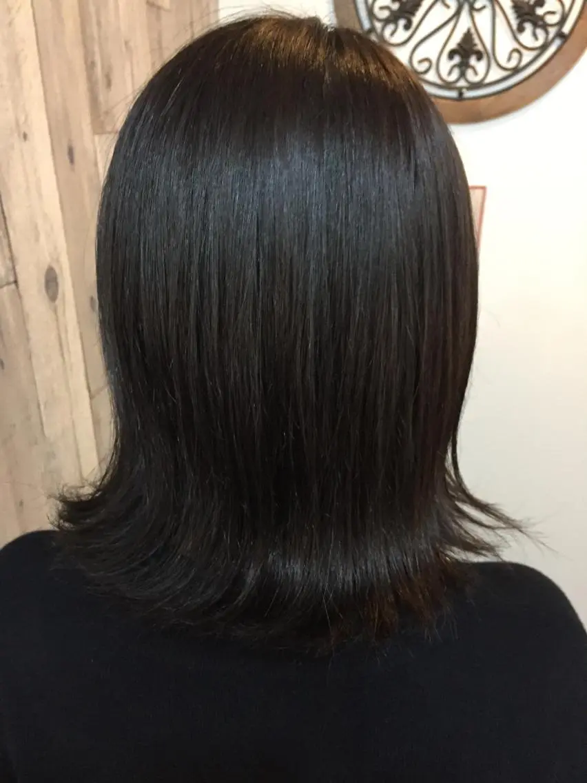 カラー 中山 ルミ子のヘアスタイル