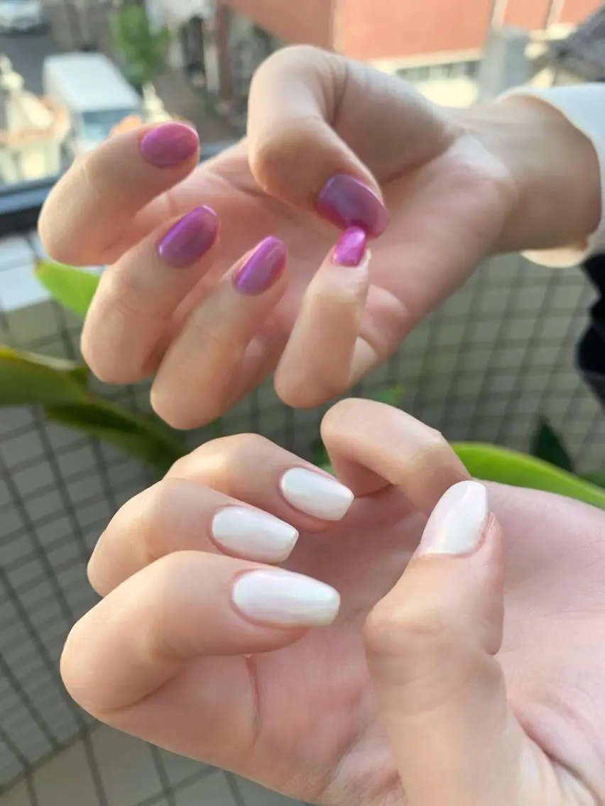 ネイル オーロラネイル ワンカラーネイル シンプルネイル N.barber / koderaのネイルデザイン