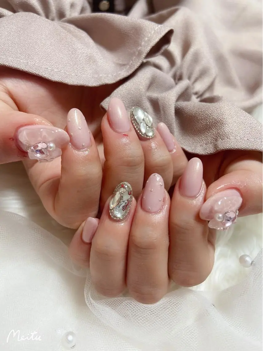 ネイル ハンドネイル ＆ME アンドミーのネイルデザイン