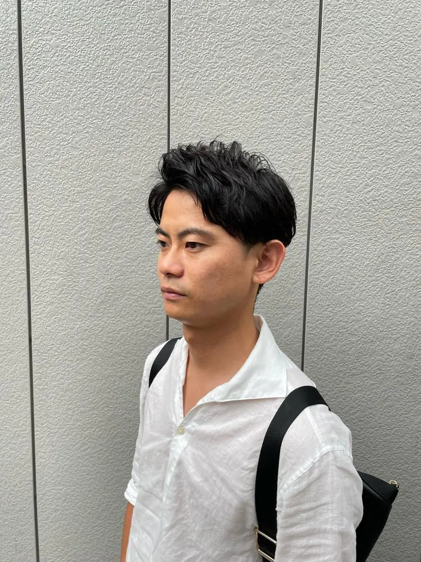 ショート カット 吉ヶ別符 亮祐のヘアスタイル