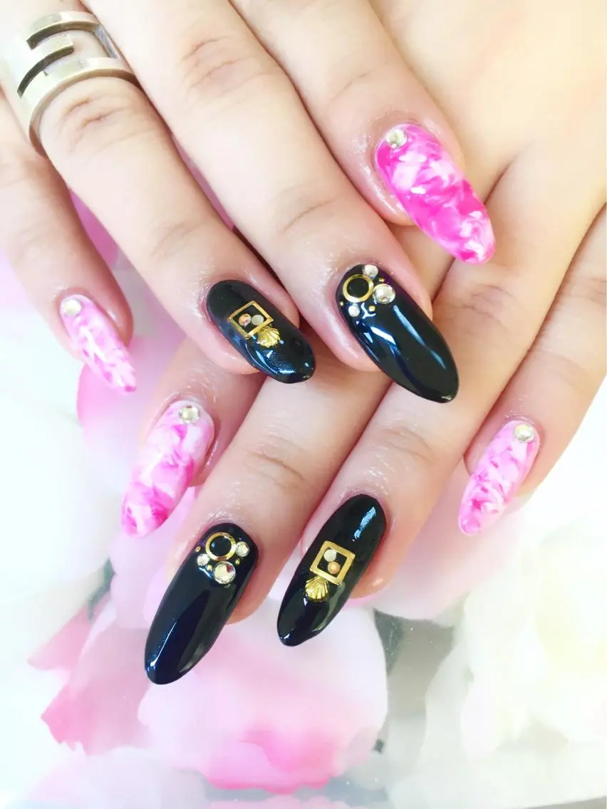 ネイル 成人式 フットネイル ジェルネイル ハロウィン パラジェル clover nailのネイルデザイン