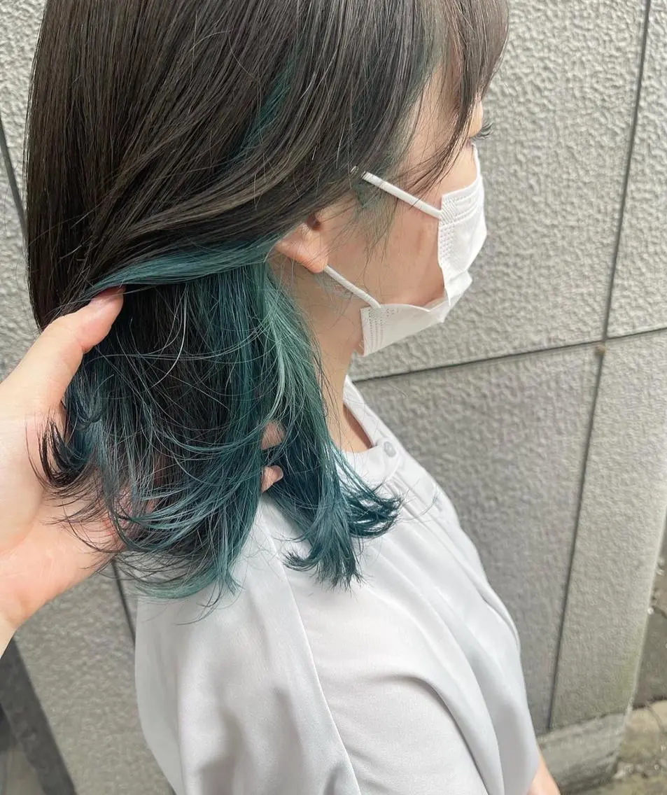 ミディアム カラー ヘアアレンジ ベージュカラー 黒髪 ブリーチ インナーカラー オリーブカラー ❥【韓国風ヘア】 stylist 林❥のエステ・リラクイメージ