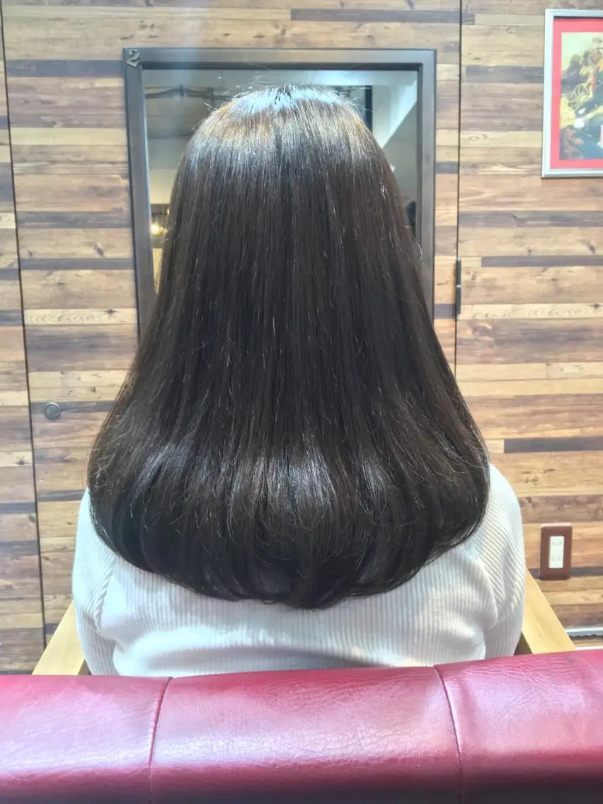 ロング カラー アッシュ ハイライトカラー ミント ハイライト 川名 充✂️のヘアスタイル