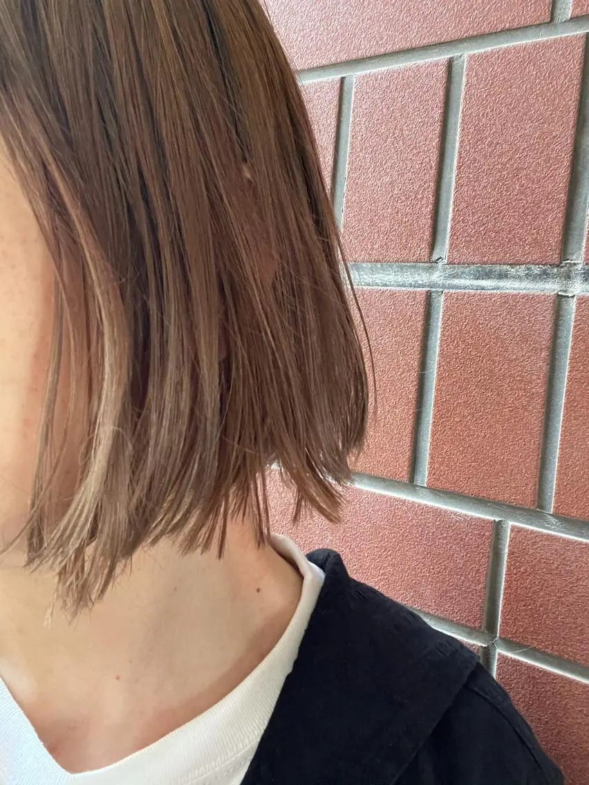 ショート ヘアカラー トリートメント 末石 智のヘアスタイル