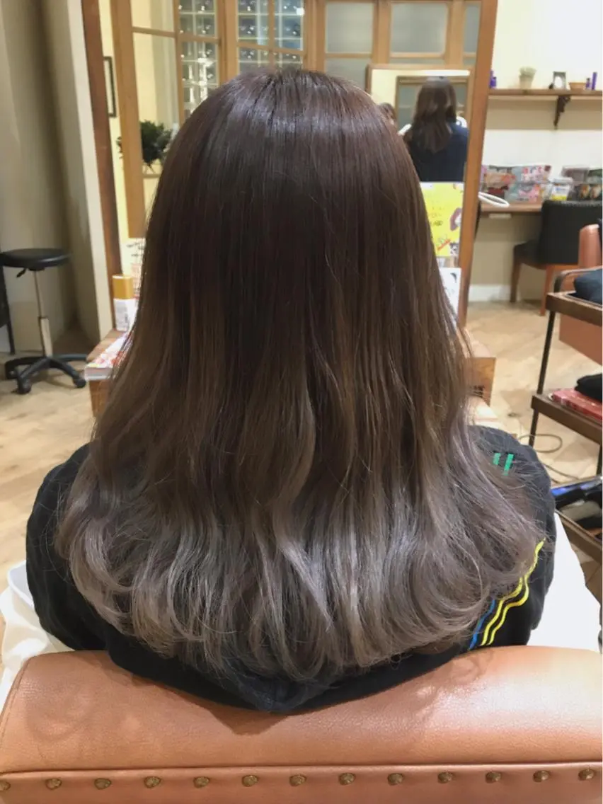 ミディアム カラー 奥田 真二のヘアスタイル