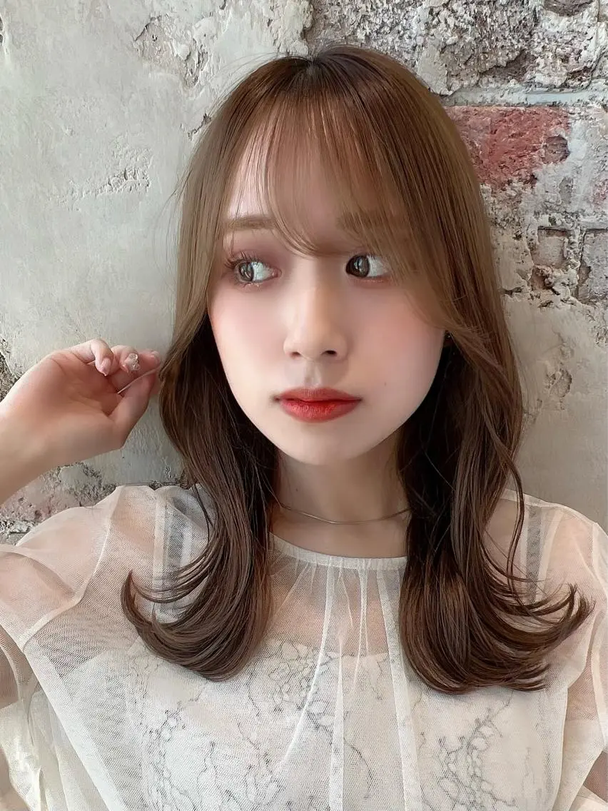 セミロング くびれヘア 髪質改善 縮毛矯正 🧡くびれヘア/前髪 顔周り🧡久原結衣のヘアスタイル