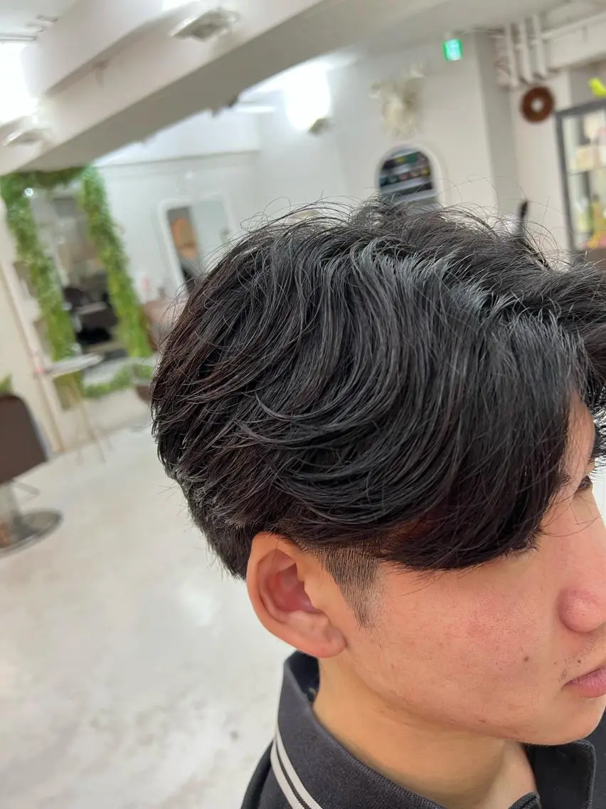 メンズ センターパート 野崎 海翔のヘアスタイル