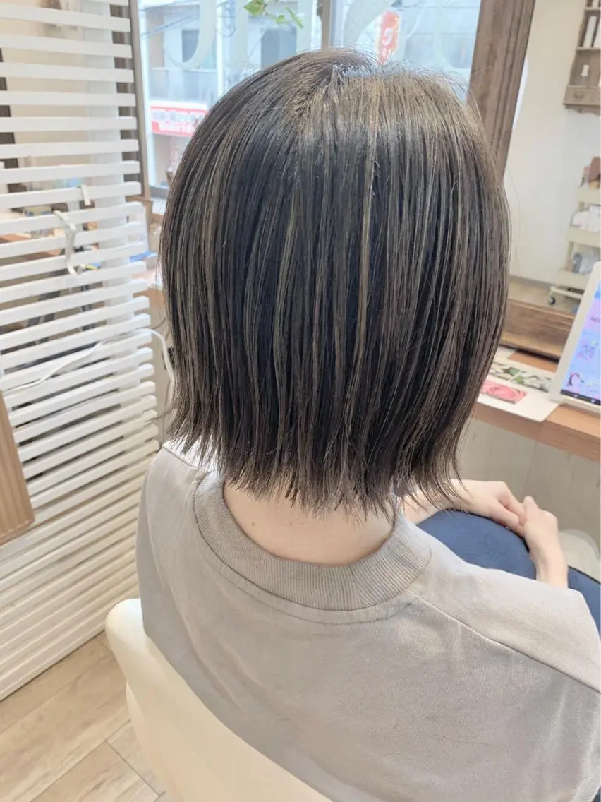 ショート カラー ハイライトカラー ハイライト 武田 悠生乃のヘアスタイル