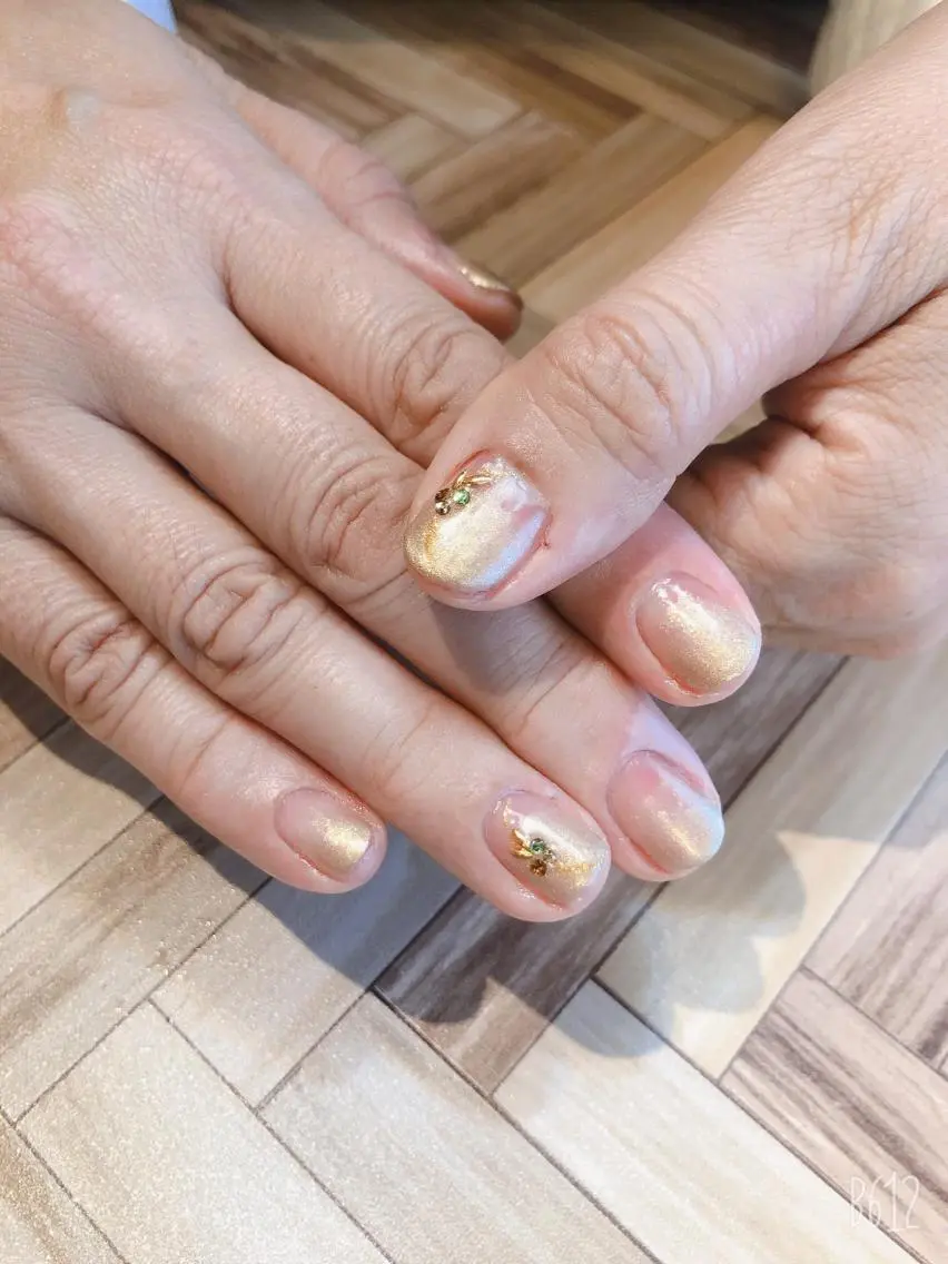 ネイル &nudgenail 本多のネイルデザイン