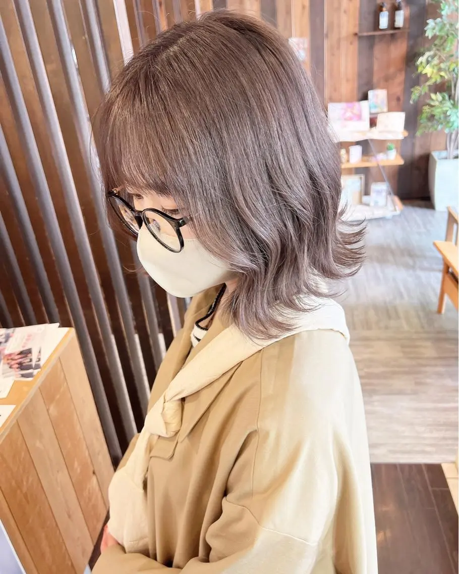 ミディアム ヘアカラー 具志 正太のヘアスタイル