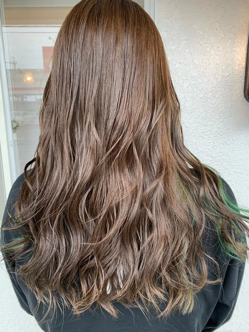 ロング カット ヘアカラー yoshihara yuukiのヘアスタイル