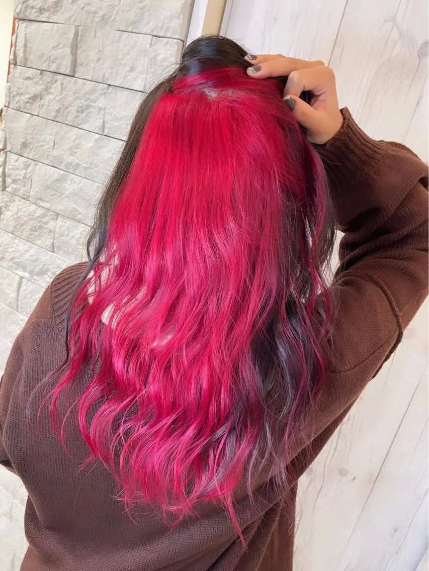 カラー レッドカラー ヘアカラー かずくん🦩名古屋 ハイトーン/レイヤーのヘアスタイル