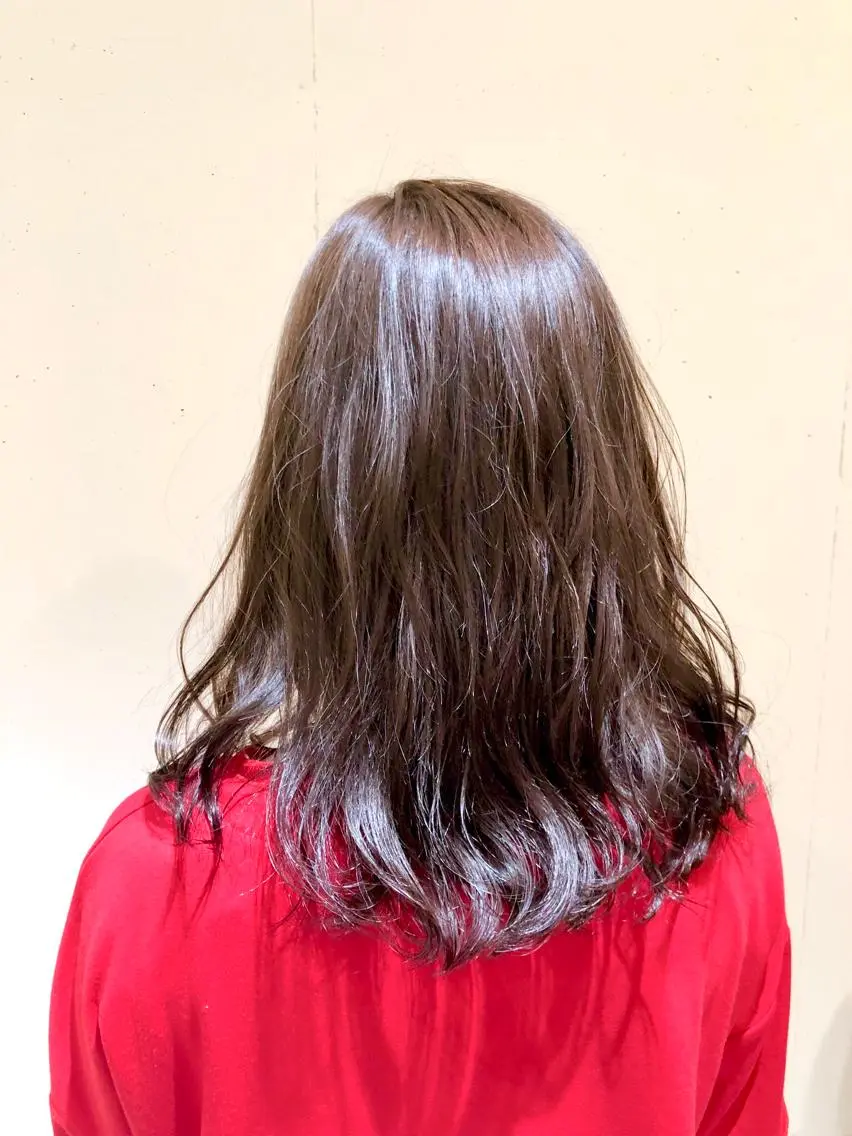 ミディアム カラー パーマ ヘアアレンジ ミディアムパーマ バレイヤージュ 黒髪 ブラウンカラー 透明感カラー 【ツヤ髪美容師】 ツダケイスケのヘアスタイル